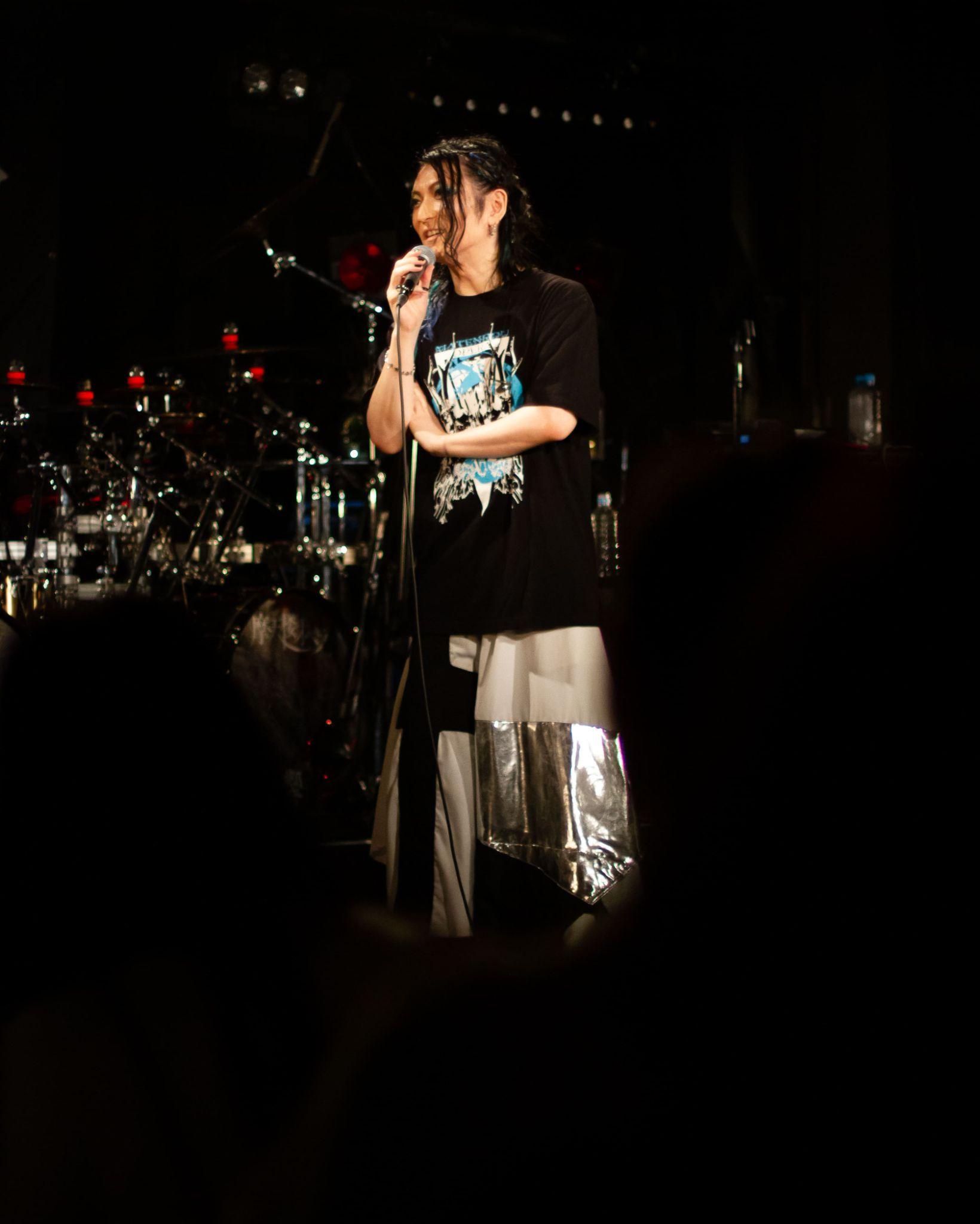 word image 2339 10 - 【Live Report】Matenrou Opera DAY2 “the 15th Anniversary Tour -Emerald-”「A Story of Finding the Truth」 (OSAKA MUSE) - Nippongaku