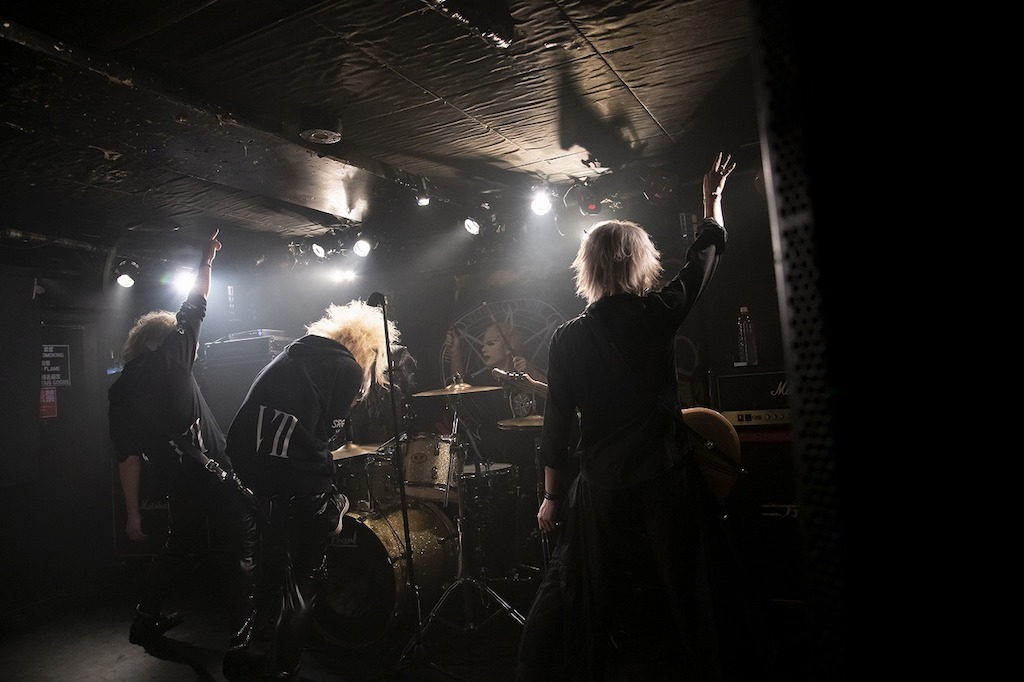 word image 3050 5 - 【Live Report】SARIGIA 「LAST ONEMAN TOUR - S A R I G I A -」(Shinsaibashi JUZA) - NIPPONGAKU