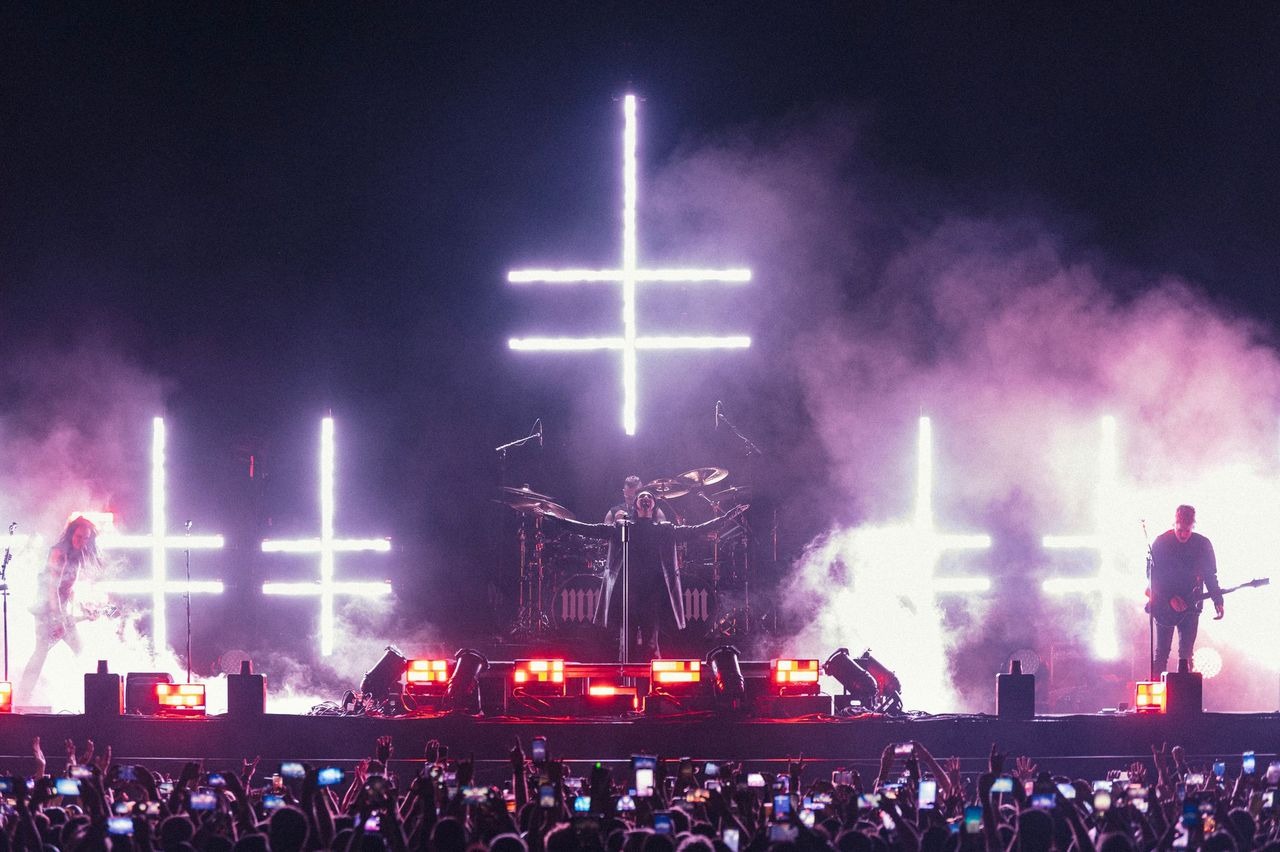 this is - 【Live report】Marilyn Manson「One Assassination Under God Tour」(Icónica Santalucía Sevilla Fest) - NIPPONGAKU